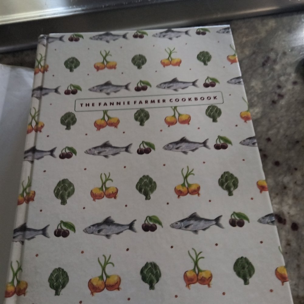 1999 FANNIE FARMER COOKBOOK, 100th Anniversary Edition - Picture 9 of 10